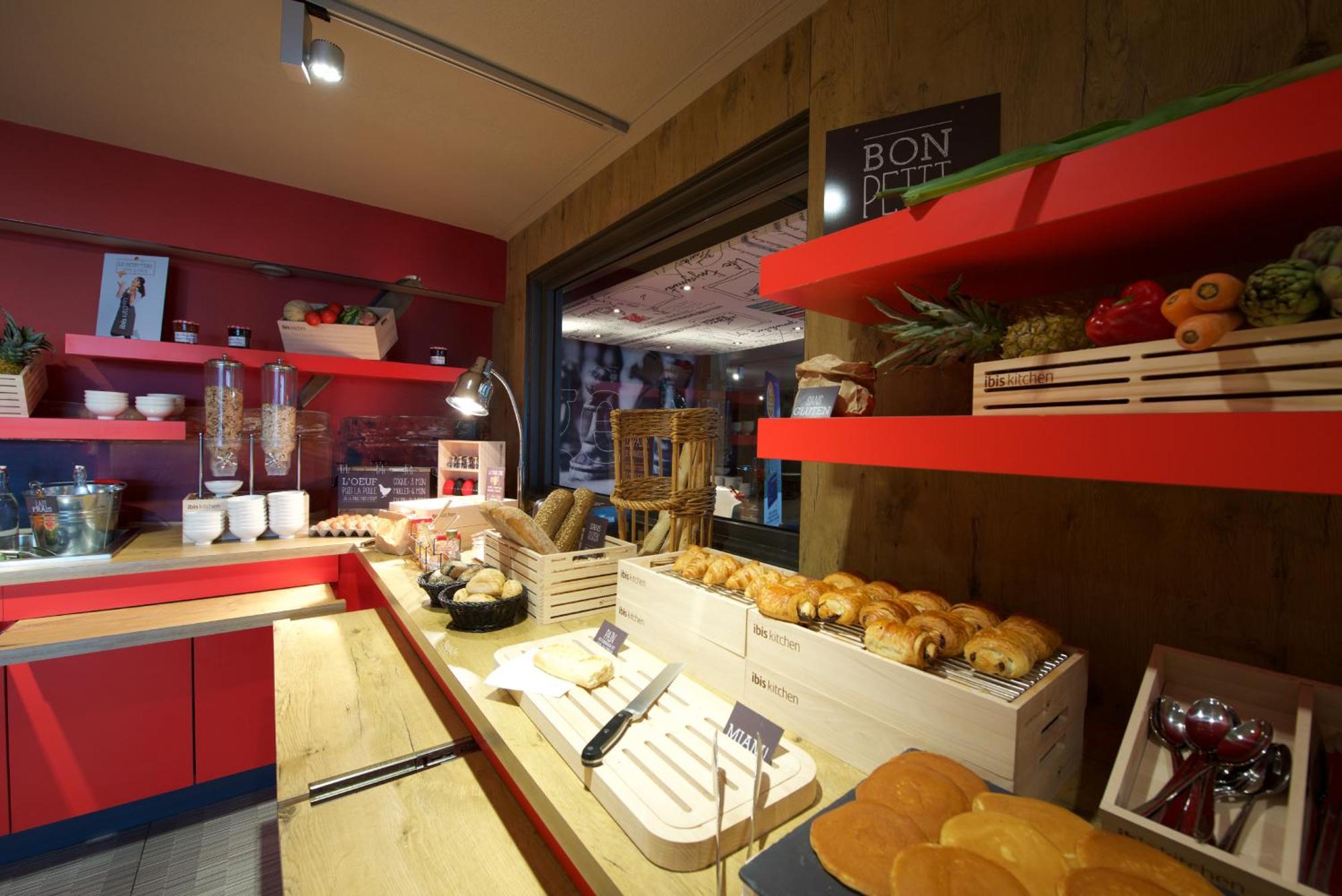 Ibis Pau Lescar Hotel Exterior photo